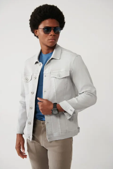 Men's Gray Classic Collar Garment Dyed Pocket Comfort Fit Denim Jacket